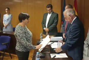 Belen Perez toma posesion como concejala de IU-Podemos en Roquetas de Mar