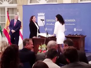 Mercedes Rico toma posesion Colegio de Economistas