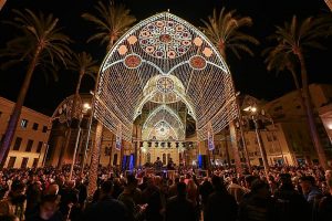 Almeria Plaza de la Catedra durante el puente de La Inmaculada navidad2