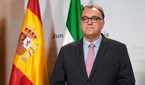 Arturo Bernal Bergua Consejero de Turismo y Andalucía Exterior