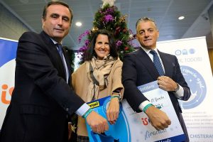 Grupo Insur dona 10.000€ al II Desafío Solidario de JARQUIL Pulseras solidarias Insur