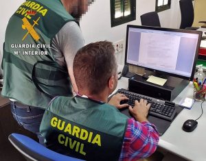 Sucesos.- Detenido el presunto autor de los robos en cuatro viviendas y una oficina de Olivenza