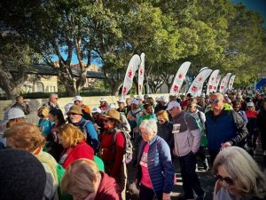 Marcha Saludable asisten con mas de 50 mascotas2