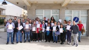250219 Manuel Cortés entrega los diplomas al alumnado del grado de Capac... (1) (1)