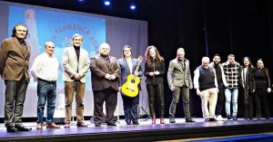 Adra Cientos de personas disfrutan del Festival Flamenco de la Peña Ad...