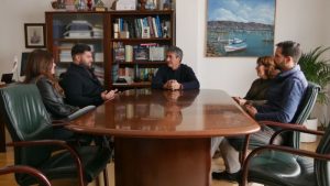 Adra Manuel Cortés apoya al cocinero abderitano, Eduardo López, que op