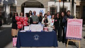 Adra celebra San Valentín con el tradicional sorteo de la Asociac