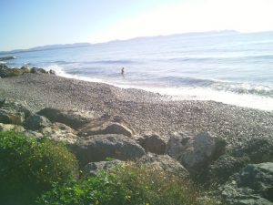 Bañista en playa de Almeria