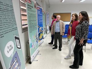 Foto Francisco Lores en Expo Mujeres ingenieras