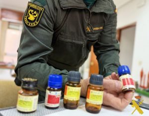 Guardia Civil de Almería retira ácido pícrico de centros educativos 2