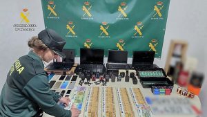 Guardia Civil de la Comandancia de Almería, en el marco de la operación “HAMMEROK”, ha desmantelado un grupo criminal que operaba desde la provincia de Almeríaaaaa