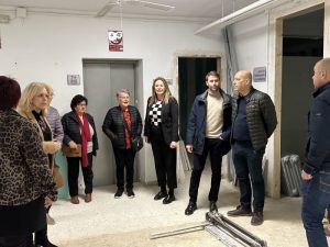 Huércal-Overa visitan las obras de mejora del Centro de Participación Activa de Mayores