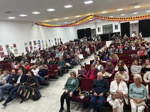 Albox El auditorio del Centro de Agua y Salud se llenó de amantes del mundo cofrade
