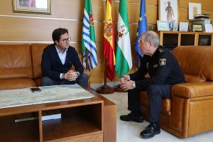 Ejido DESPEDIDA COMISARIO PROVINCIAL POLICIA NACIONAL Y BIENVENIDA NUEVO CAPITÁN GUARDIA CIVIL EL EJ (4)