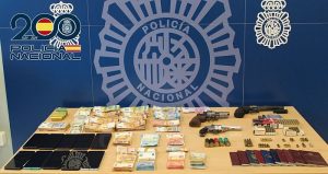 Policía Nacional libera a once mujeres víctimas de explotación sexuall
