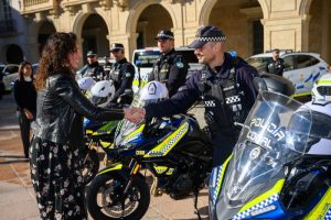 nuevos coches y motos policias11 (1)