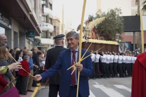 250414 Comienzan las salidas procesionales de la Semana Santa de Adra 20... (1)