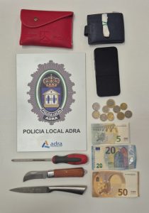250430 La Policía Local de Adra detiene a un hombre por una pelea con ar...