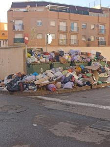 Inmediaciones del Ayuntamiento el 14 de abril (3)