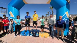 Adra celebra el Día Mundial sin Tabaco con la tradicional Carrera... (1)