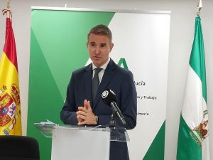 Amós García Hueso Ayudas comercio y artesanía 1