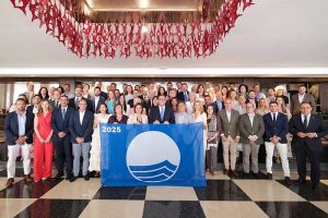 Entregadas las Banderas Azules 2025 2