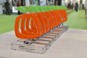 Imagen de los premios entregados en ediciones anteriores de Infoagro Exhibition.
