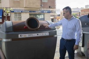 Ocho empresas presentan ofertas para el nuevo contrato de recogida Urdiales contenedor orgánica