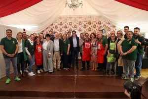 mara-jess-montero recibe en la Feria de Abril de Barcelona el respaldo de Salvador Illa6