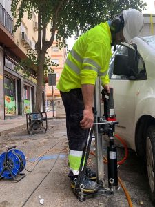 ALMERIA JGL INSTALACIÓN SENSORES APARCAMIENTO