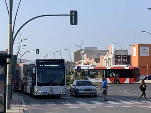 AUTOBÚS URBANO PUENTE AVDA MEDITERRÁNEO