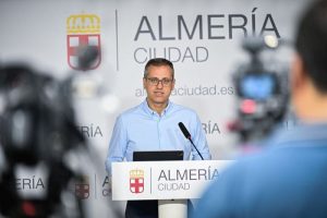 Almería apuesta por una noche de San Juan sostenible Asuntos Actualidad Antonio Urdiales (2)
