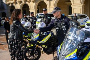 Almeria nuevos coches y motos policias