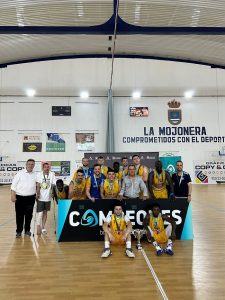 Blanqueos Clares CB La Mojonera magnifico campeón provincial de Almeria sénior