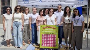 El comercio local de Adra reparte más de 600 euros en premios con... (1)