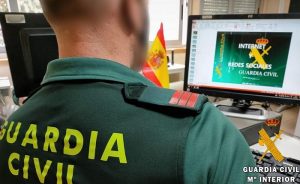 Guardia Civil de Almería alerta sobre las estafas en falsos alquileres vacacionales durante el verano