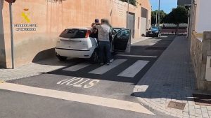Guardia Civil de la Comandancia de Almería ha detenido, en Vera y Garrucha, a dos personas 2