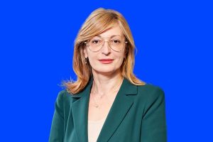 Sra. Ekaterina ZAHARIEVA
