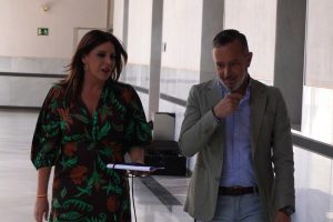 Ángeles Férriz en el Parlamento andaluzzz