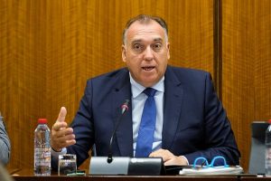 Arturo Bernal lamenta la confusión e inseguridad jurídica generada por el Registro Único del Gobierno
