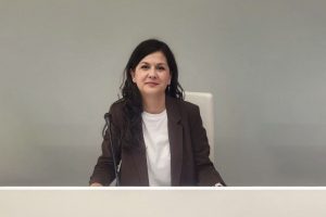 Mª Jesús Amate en el pleno de Huércal de Almería