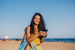 Telefónica refuerza su 5G en 13 municipios de la costa almeriense