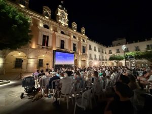 Cultura-Doble Comedy 1