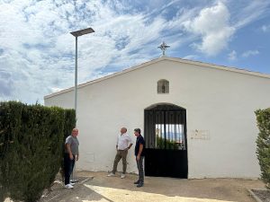 Huercal-Overa Farolas Solares Cementerios