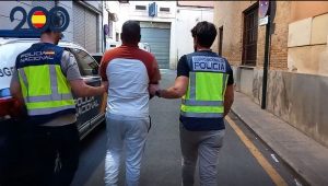 Policía Nacional detiene a un joven que introducía billetes falsos
