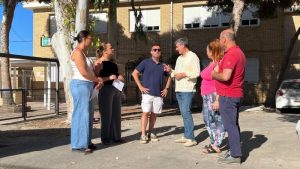El Ayuntamiento de Adra pone a punto los colegios para la vuelta a las aulas (2)