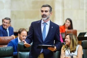 Ramon Fernandez-Pachezo M en el Parlamento andaluz