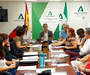 Amós García Hueso, ha participado en la constitución de la mesa de trabajo creada para analizar la situación de la oferta y la demanda de empleo en laHostelería