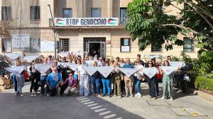 UGT y CCOO se concentran  pueblo palestino 2