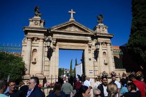día santos cementerio